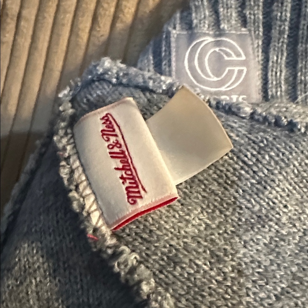 Concepts Mitchell & Ness Light Gray Beanie - image 3